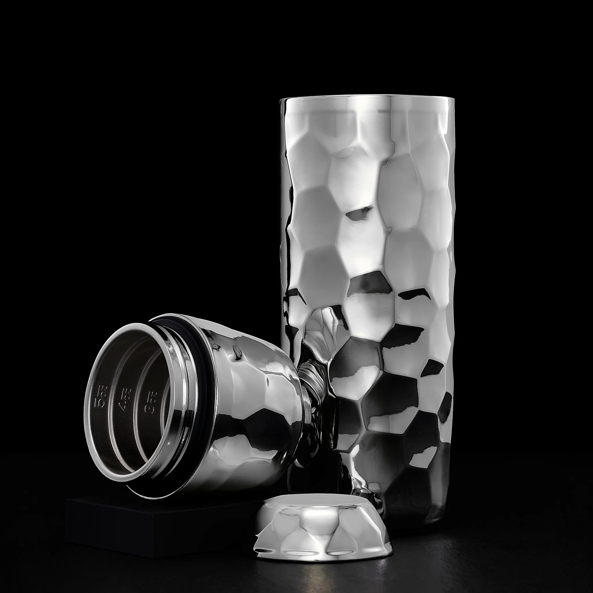 Cocktail Shaker, 25 oz (Chrome) - Image 2